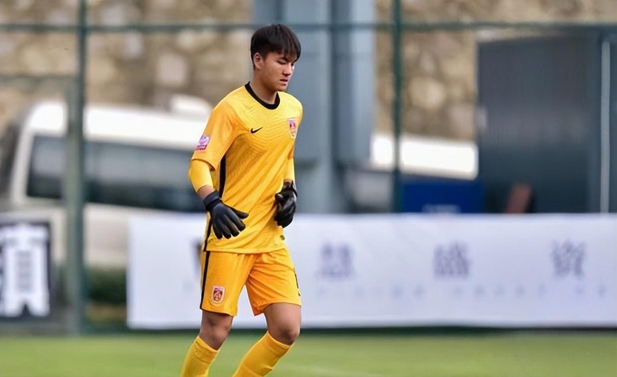 U17男篮虐委内瑞拉！张懿赵杰+2将齐爆，多人贡献，吕飞燕下替补
